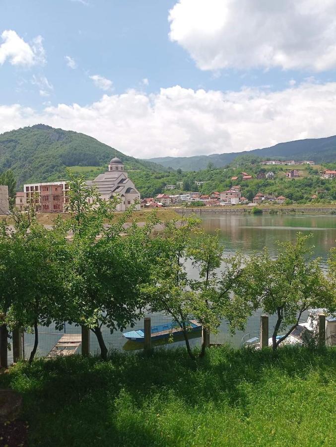 Apartmani Rosa Visegrad Luaran gambar